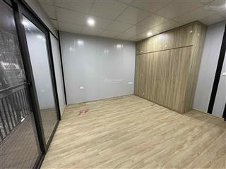 Nhà đẹp trần cung 46m chỉ 2,8 tỷ