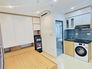 Bán ccmn cầu giấy 100m2 6 tầng 20 phòng 80tr/tháng full đồ 10m ra phố