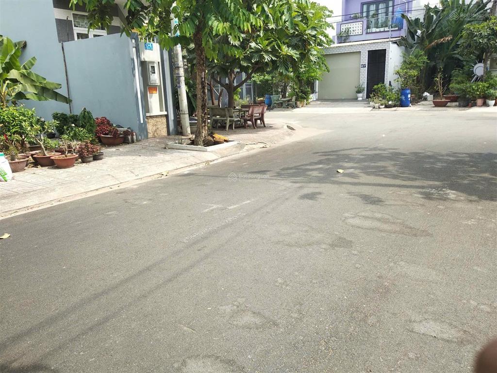 Chú hai. bán đất đường nguyễn hữu trí  bình chánh 90m2 gần bệnh viện nhi đồng 3 hồ chí minh