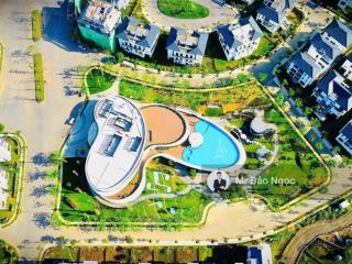 Bán căn góc 3 mặt tiền view cluphouse  giá tốt  đẹp nhất khu c xanh villas