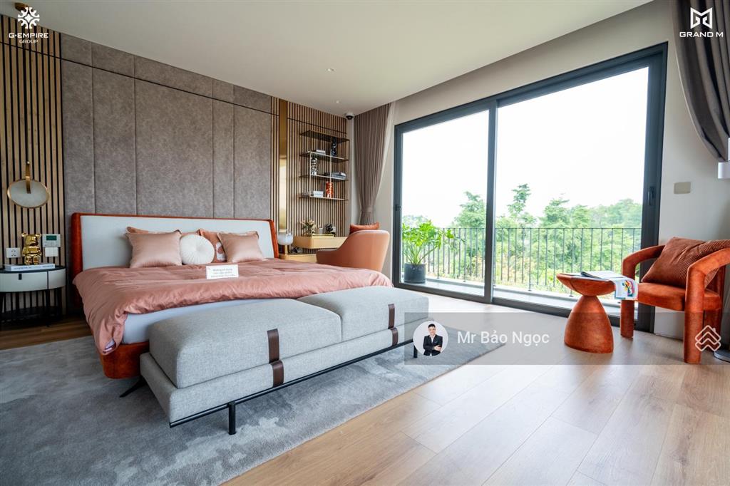 Bán căn biệt thự view suối khu b xanh villas  full nội thất  giá tốt