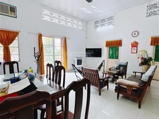 Bán nhà 324/ hoàng hoa thám, hẻm xe hơi, dt gần 1000m2 thổ cư, (20x46)m, chính chủ lâu đời