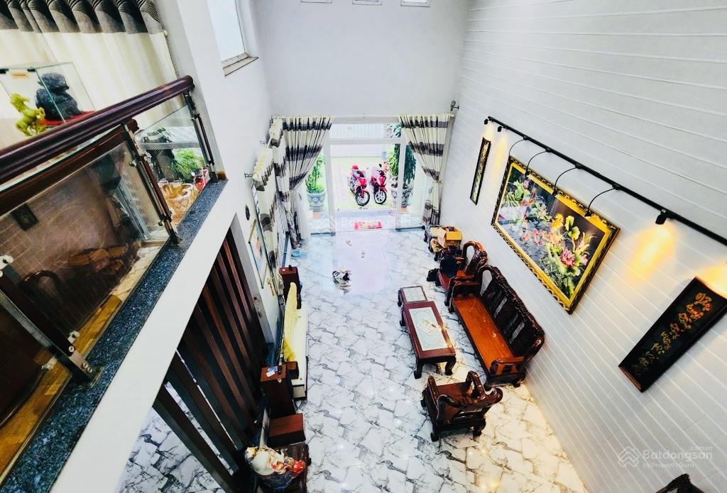 Biệt thự mặt tiền  lê quang định & nguyễn bỉnh khiêm, phạm văn đồng, nở hậu 8.5x25m, 5t, thang máy