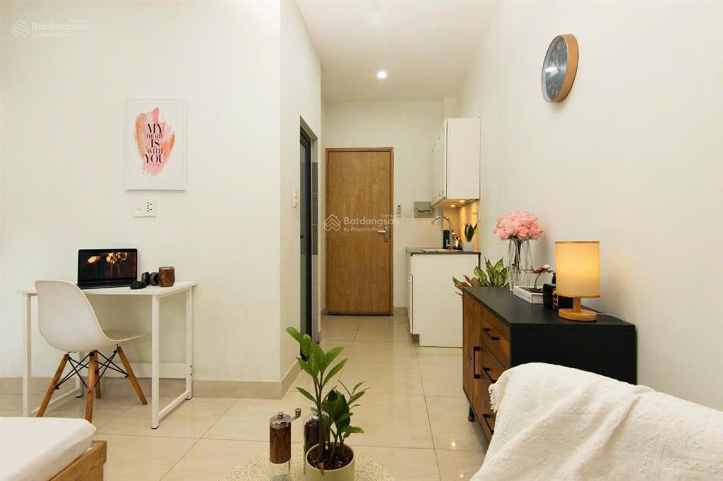 Thuê ngay phòng full nội thất cao cấp ngay khu phan xích long gần quận 1, 3