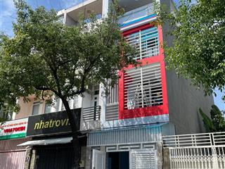 88m2  p. tân phong  quận 7  nhà 5 tầng có hầm  mới  full nội thất  4pn  chỉ 15tỉ x tl