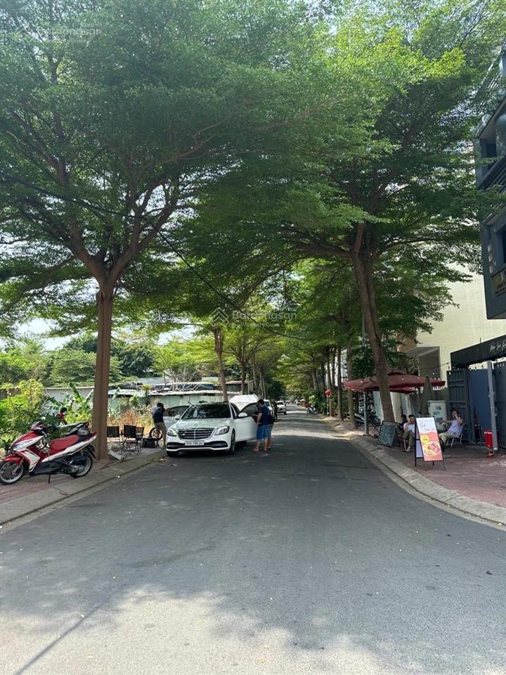 Bán đất quận 7  233m2  ngang 9m nở hậu 22m, lô góc khu kim sơn  p. tân phong, chỉ 37tỉ nhỉnh