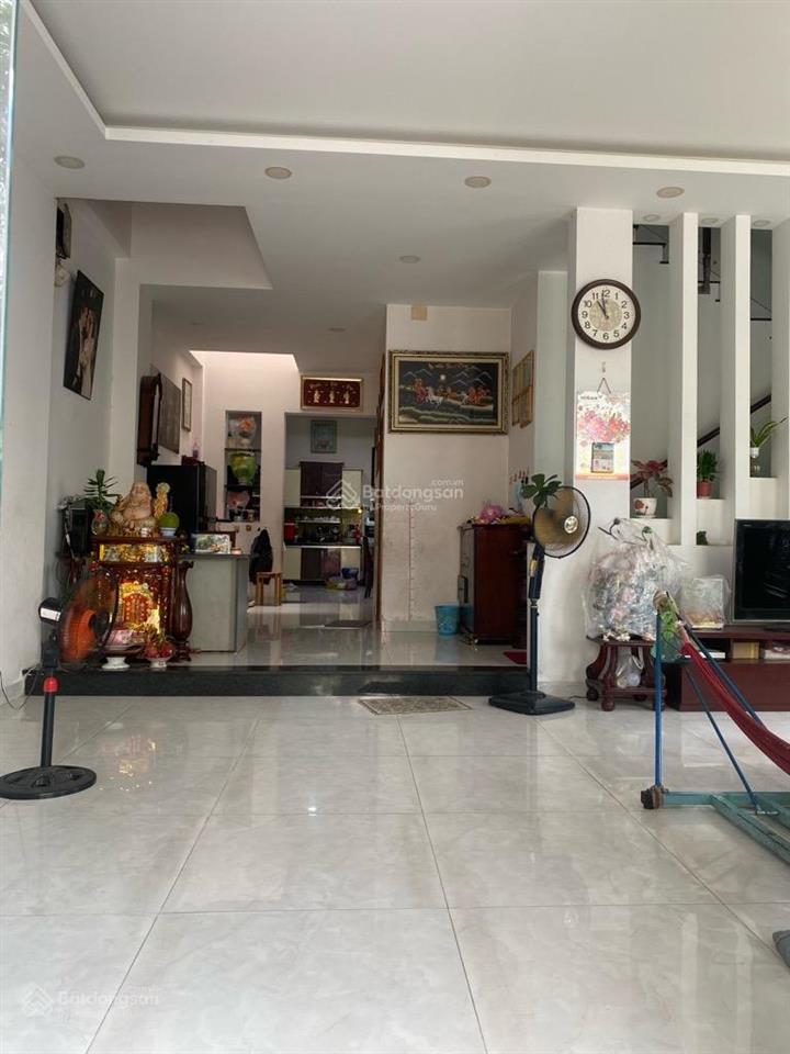 Quận 7  biệt thự sân vườn  322m2  ngang 12m x 30m  4pn  sân đậu 10 oto  chỉ 15 tỉ 9