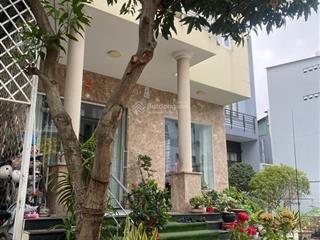 Quận 7  biệt thự sân vườn  322m2  ngang 12m x 30m  4pn  sân đậu 10 oto  chỉ 16tỉ x