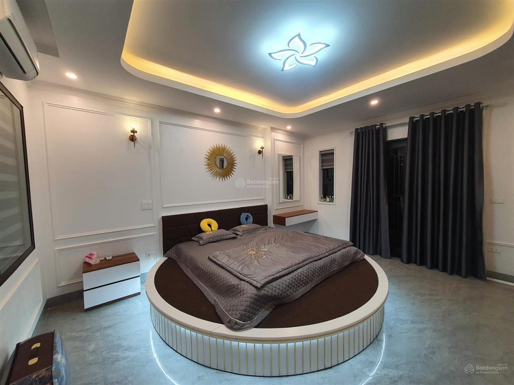 Lk văn phú  trục chính, đường 30m, kinh doanh sầm uất, thang máy, 102m gía rẻ như nhà thô 22tyx