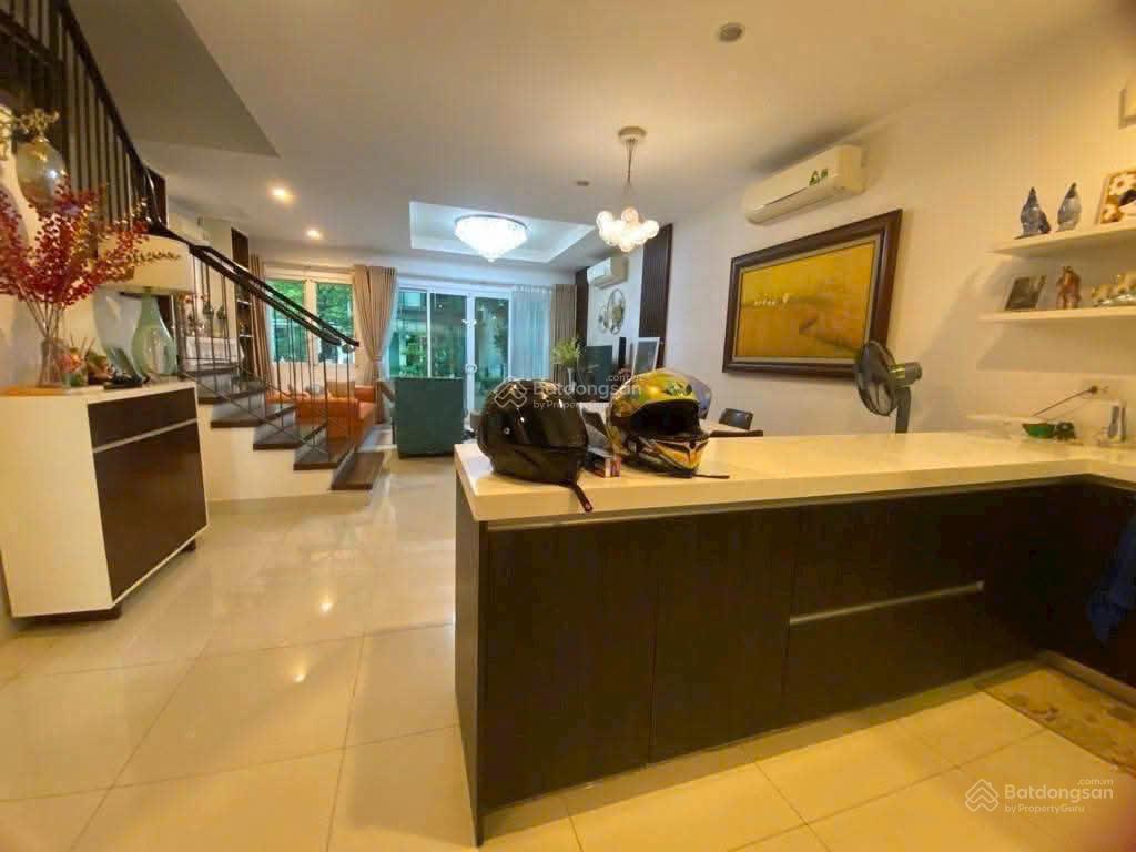 Biệt thự  view vườn hoa  tặng full nội thất nhập  parkcity lê trọng tấn 120m x5t, giá 30ty hơn