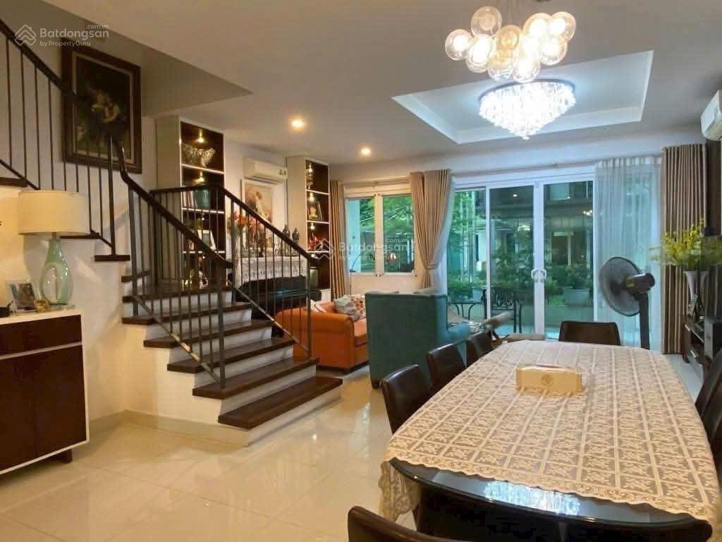 Biệt thự  view vườn hoa  tặng full nội thất nhập  parkcity lê trọng tấn 120m x5t, giá 30ty hơn