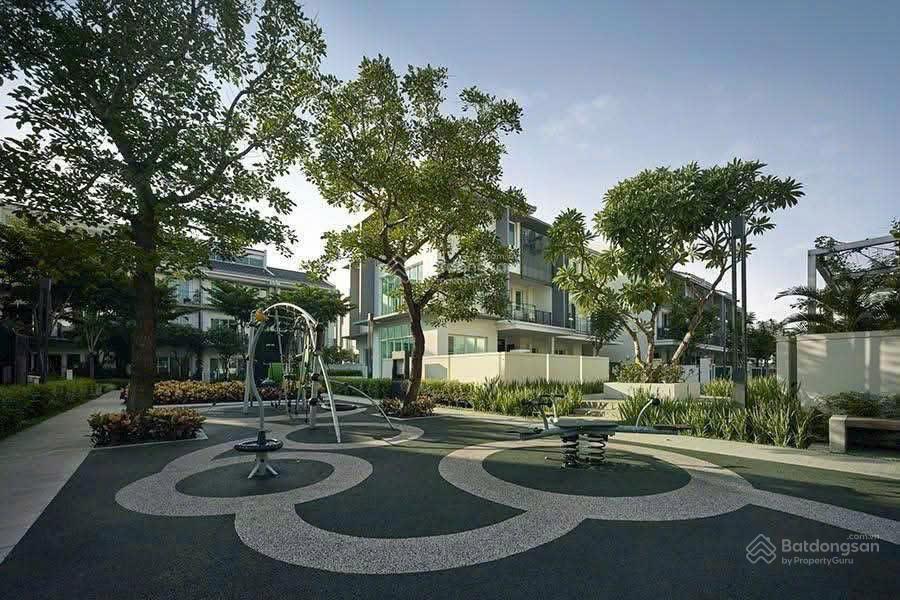 Biệt thự  view vườn hoa  tặng full nội thất nhập  parkcity lê trọng tấn 120m x5t, giá 30ty hơn