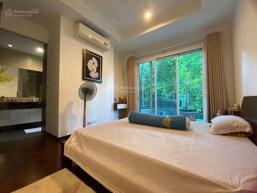 Biệt thự  view vườn hoa  tặng full nội thất nhập  parkcity lê trọng tấn 120m x5t, giá 30ty hơn