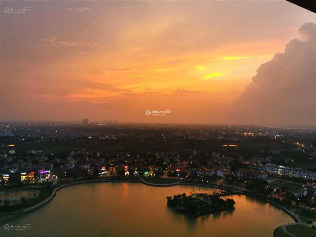 Nhà mình cần bán căn 3 ngủ của nhà đang ở, giá 8,250 tỷ toà ở gần ngay sát hồ điều hoà an bình city