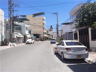 Bán nhà 3 tầng 2 mặt tiền đường nguyễn bỉnh khiêm, cách biển chỉ 500m giá tốt