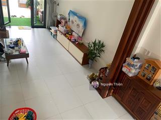 Bán ngôi nhà đẹp sổ hồng hoàn công, xây dựng chỉnh chu, tỉ mỉ, kđt an bình