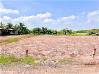 Cần tiền nên bán gấp nền đất ful thổ cư thị trấn hậu nghĩa, giá 2,9 tỷ