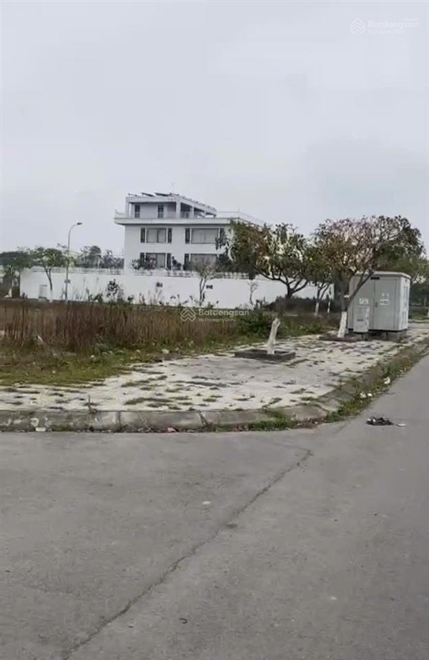 Bán đất chính chủ 490m2, lô góc, vị trí siêu đắc địa nhất khu vực kim sơn đông triều