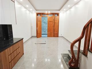 Bán nhà đồng nhân, đông la, hoài đức  5 tầng xây mới như ảnh.
