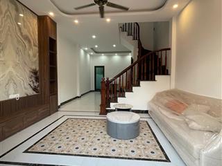 Bán nhà thật phụng châu, chương mỹ  60m2 xây 3 tầng thiết kế đẹp, sân cổng riêng.