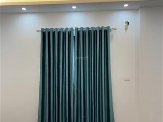 Bán nhà la phù  lô góc 2 thoáng  5 tầng xây mới cực đẹp gần uỷ ban và chợ