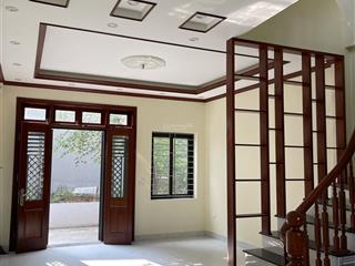 Nhà biên giang hà đông  38m2 x 5 tầng  ô tô đỗ cửa  cách ql6 chỉ 50m  cầu mai lĩnh 1km