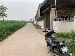 Chính chủ bán mảnh đất dt khoảng gần 500m2 mặt tiền 10m. vị trí xã đảo minh châu, hà nội