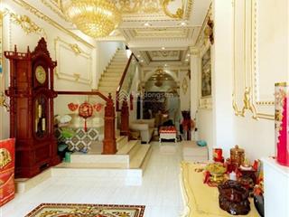 Gấp bán, giảm 1,3 tỷ  biệt thự tung tâm quận 6 145m²  nở hậu 9m mặt tiền 10m  nội ý dát vàng