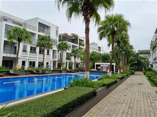 Tôi đang muốn cho thuê căn đơn lập biệt thự 230m2 full đồ có thang máy giá rẻ nhất khu chỉ 40tr