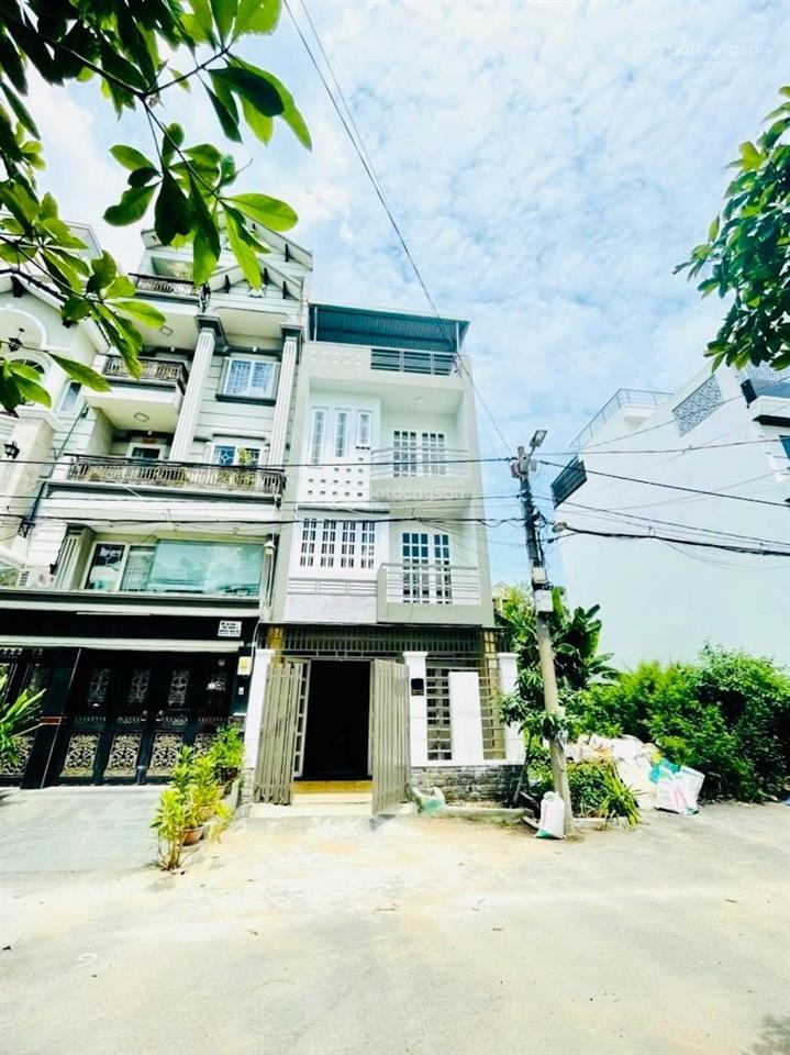 Hàng ngộp bán nhà 5 tầng 5x18m mặt tiền đường 8m sát phú mỹ hưng trung tâm q7 giá chỉ hơn 10 tỷ