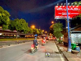 Quỹ đất hiếm trên tuyến đường thương mại quốc gia  ngang 16m lô góc 2mt  đường 120m  100tr/m2