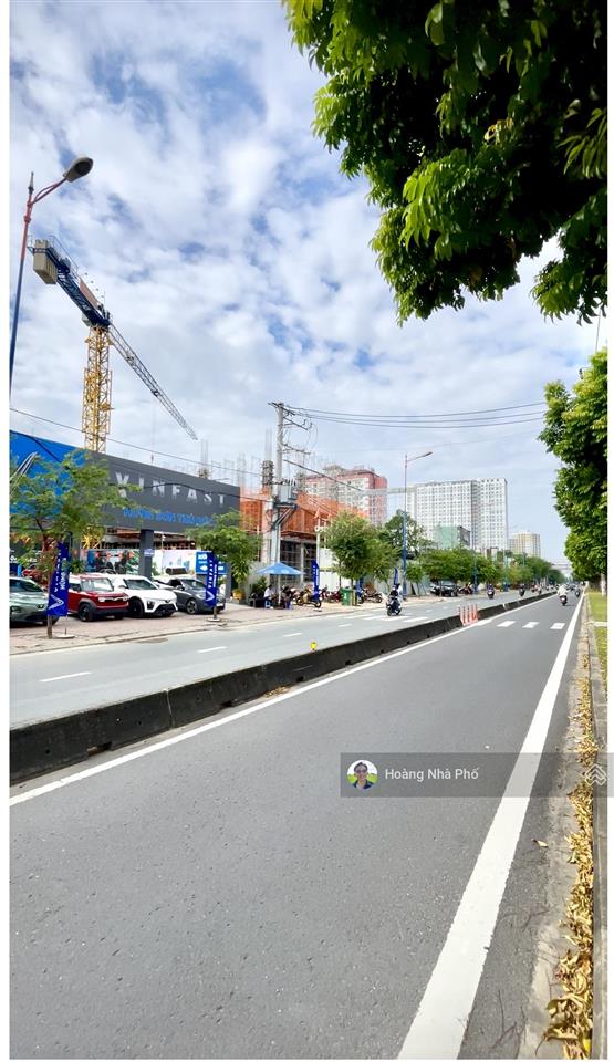 Mặt tiền xa lộ hà nội  ngay ga metro thủ đức  3120m2 ngang 42m  hệ số xd 12.8 lần