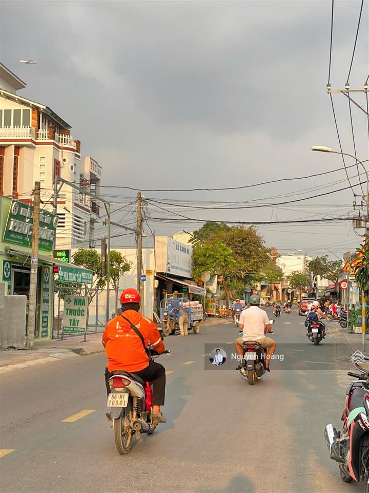 Mặt tiền cầu xây q9 rộng 20m  430m2 ngang 13m  cpxd hầm + 6 tầng  giá chỉ 74tr/m