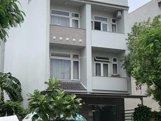 Duy nhất một căn! bán nhà mặt tiền hoa lan, phú nhuận  dt 8x18m hầm 4 tầng hđt 175 triệu  55 tỷ