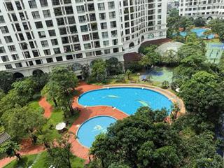 Cần bán gấp căn hộ 130m tòa r2 royal city 3 ngủ full nội thất mới tinh. giá 14,5 tỷ. 0973 615 ***