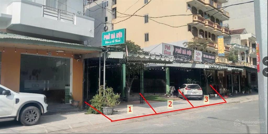 Bán gấp đất đường nguyễn sư hồi cách biển cửa lò 50m 6,5 x 20m = 130m2 x 3 lô