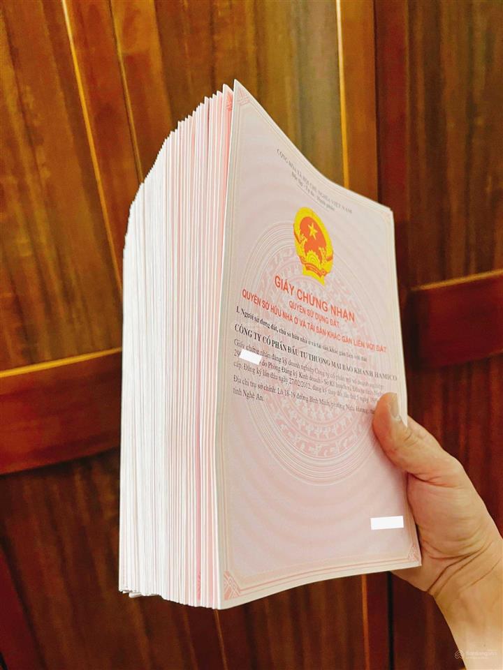 8,x tỷ căn nhà vườn  dt 10x175 = 175m2  khu nghỉ dưỡng cửa lò beach villa  đối diện vin wonder