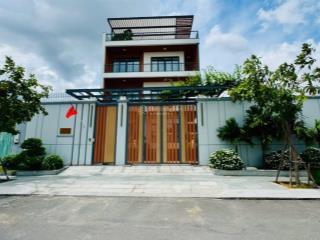 Vị trí siêu vip cạnh kđt vạn phúc city, 100m2, 2 tầng, đường ô tô, khu biệt thự, view sông sài gòn