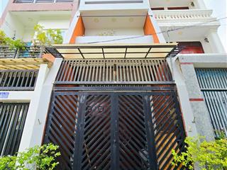 Nhà đẹp 65m2, 4 tầng, hoàn công đủ, đường ô tô, gần vòng xoay phú hữu, cao tốc, ubnd p. phú hữu