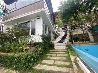 Cho thuê biệt thự trắng tại hòn xện, nha trang, dt 600m2 có hồ bơi, sân vườn đẹp tổ chức tiệc bbq