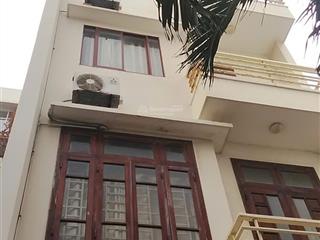 Ngộp nặng bán khách sạn 5 tầng đủ pccc cách bải biển trân phú bước chân dt 135m giá hạ sâu còn20tỷ