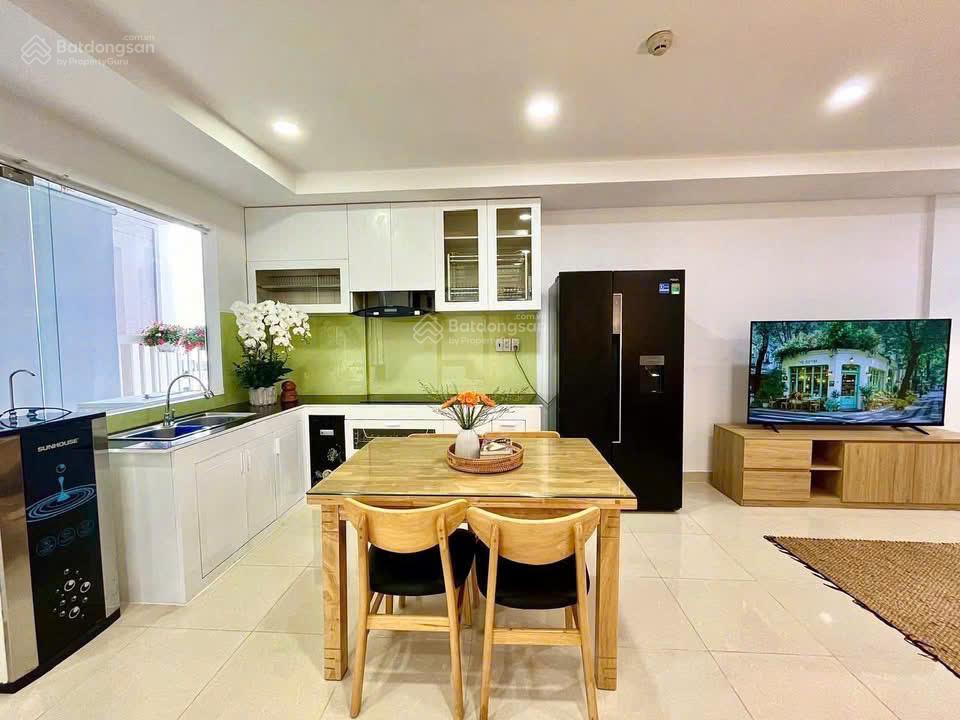 Bán căn góc tầng 4 chung cư ct3 vcn phước hải  nam nha trang dt 65m2, sổ hồng giá 3ty330