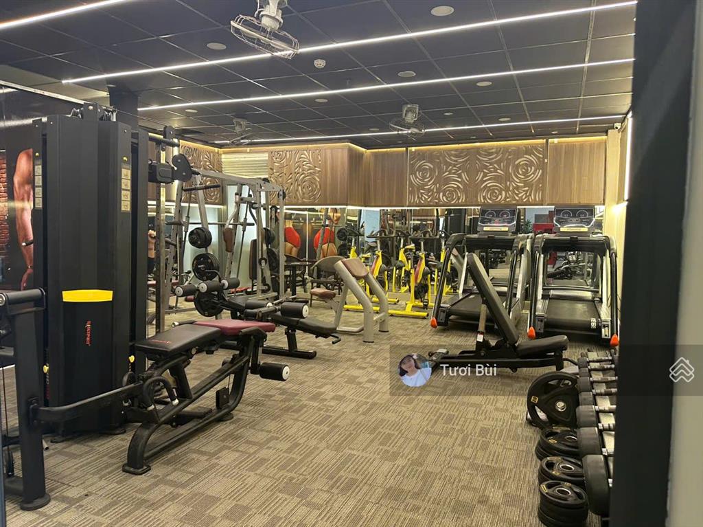 Bán căn hộ khách sạn virgo nha trang cách biển 200m, dt 60m2,có 2 phòng ngủ , giá 4ty200