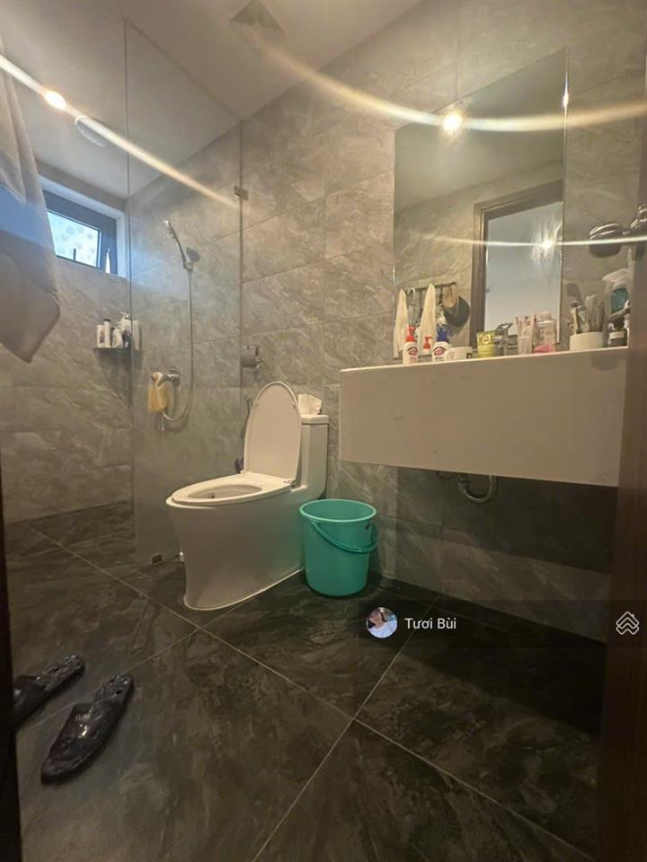 Bán căn hộ khách sạn virgo nha trang cách biển 200m, dt 60m2,có 2 phòng ngủ , giá 4ty200