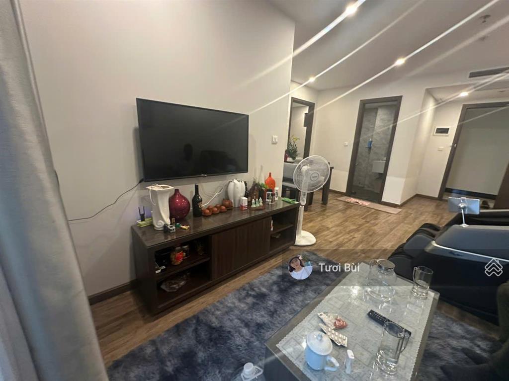 Bán căn hộ khách sạn virgo nha trang cách biển 200m, dt 60m2,có 2 phòng ngủ , giá 4ty200