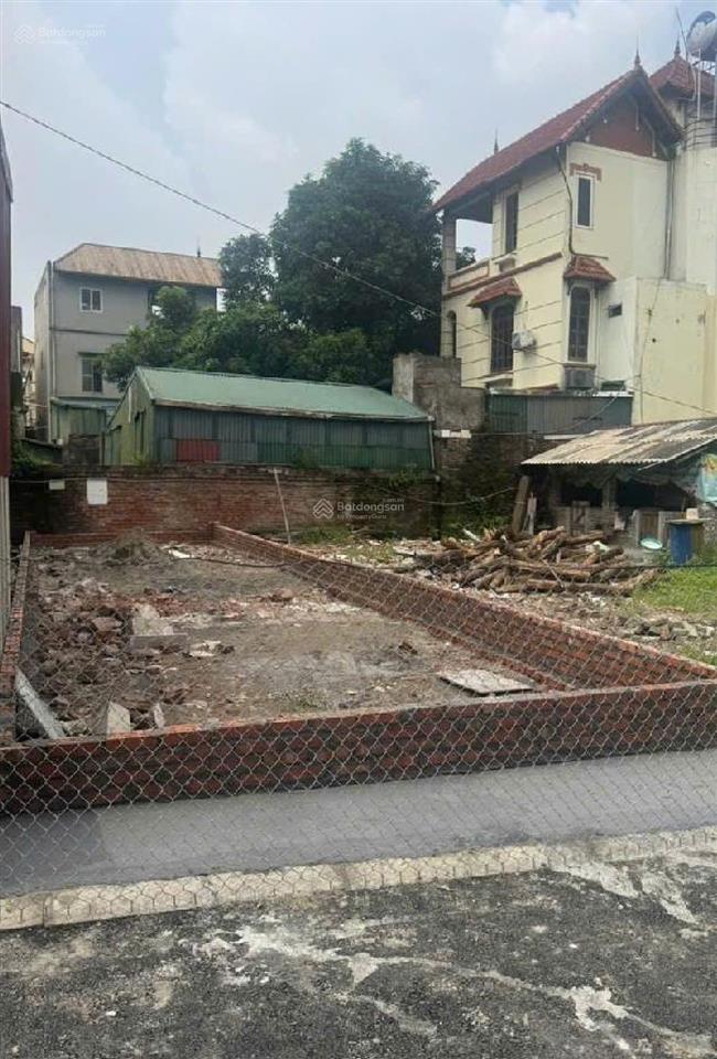 Bán đất đông dư gia lâm hà nội ô tô đỗ cửa dt 40m2, giá 3.65 tỷ có tl