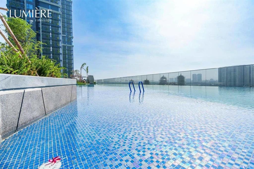 Em hương chuyên bán căn hộ lumiere riverside  đã có sổ hồng  0949 883 ***