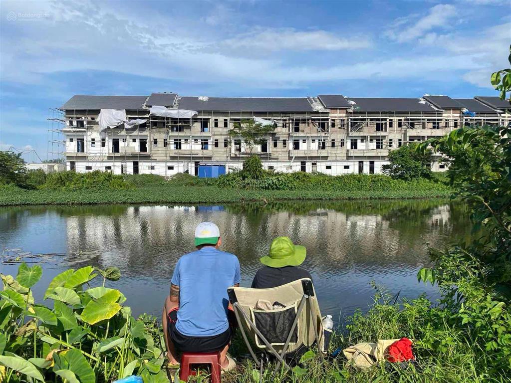 Chính chủ cần bán gấp nhà mới tại khu đô thị the greenery xây 3,5 tầng ngay sát cầu nguyễn trãi