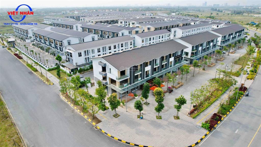 Bán khẩn cấp nhà phố liền kề 3,5 tầng lô 110 m2 khu đô thị sapphire gem hải phòng
