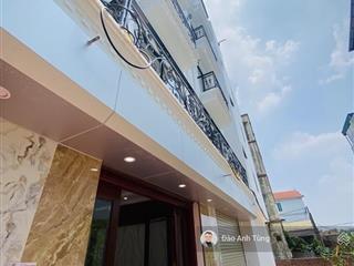 Căn nhà đẹp phường thạch bàn 5 tầng 34m siêu thoáng